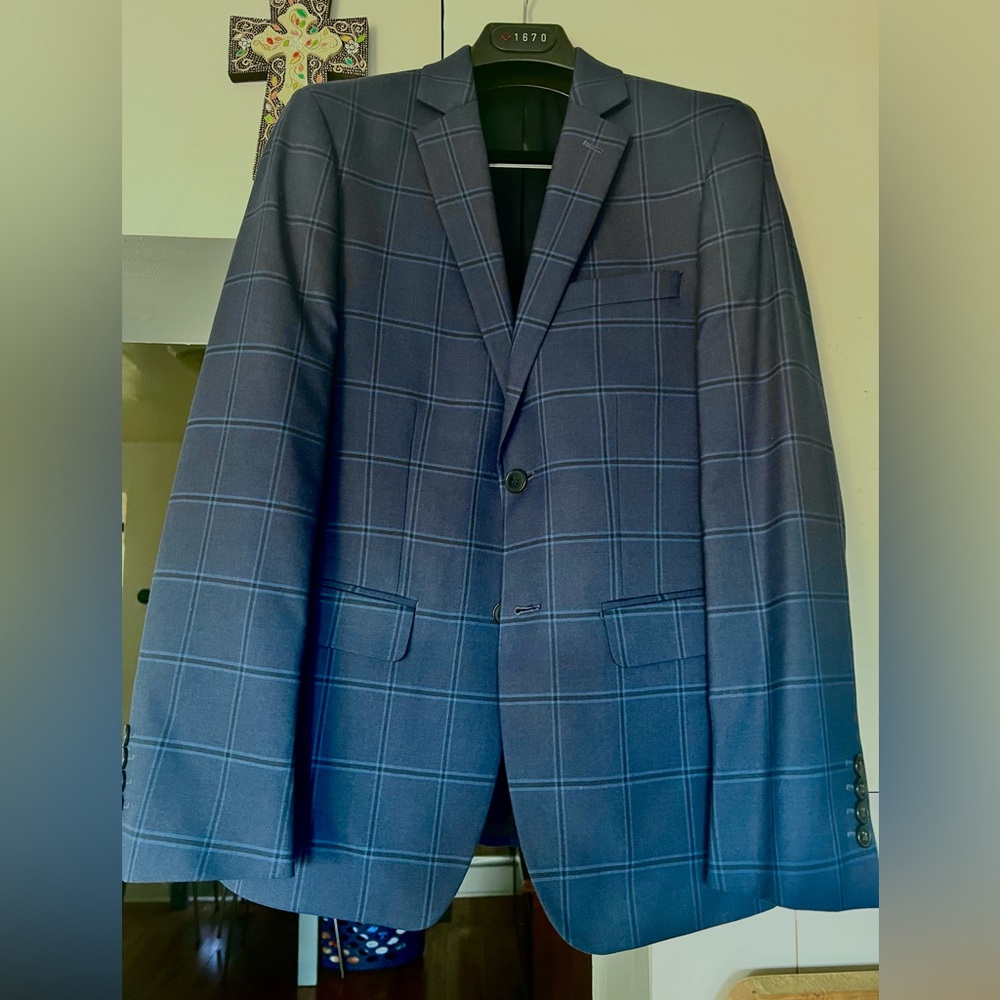 Modern Slim Cut Blue 2 button closure Checkered Men's Suit